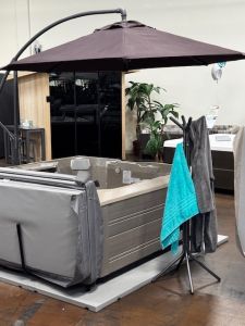 Cover Valet in Showroom